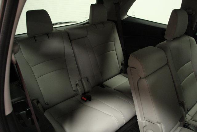 used 2022 Honda Pilot car, priced at $37,462