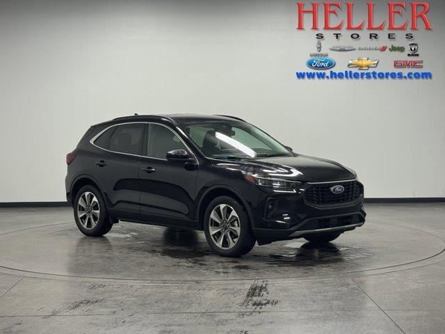 used 2025 Ford Escape car, priced at $29,962