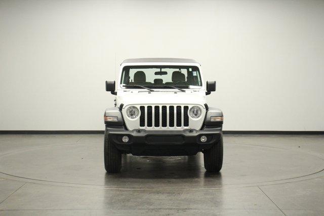 used 2022 Jeep Gladiator car, priced at $28,962