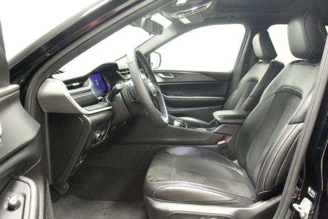 used 2023 Jeep Grand Cherokee car, priced at $29,962