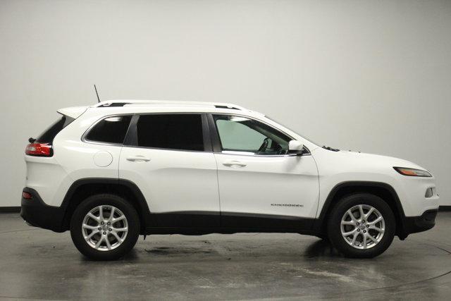 used 2016 Jeep Cherokee car, priced at $13,962