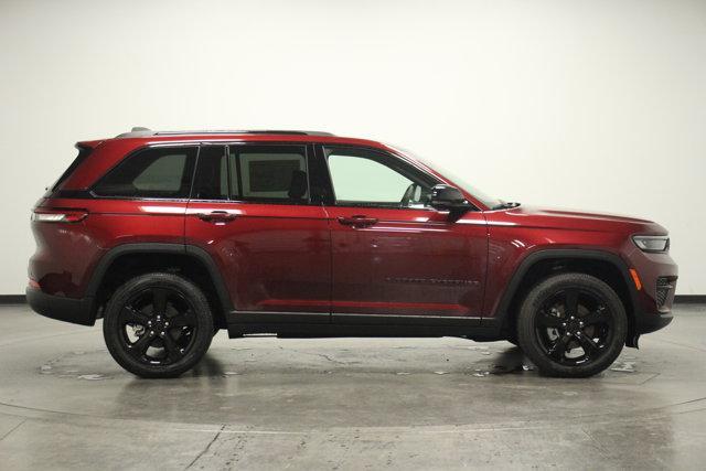 new 2025 Jeep Grand Cherokee car, priced at $48,175