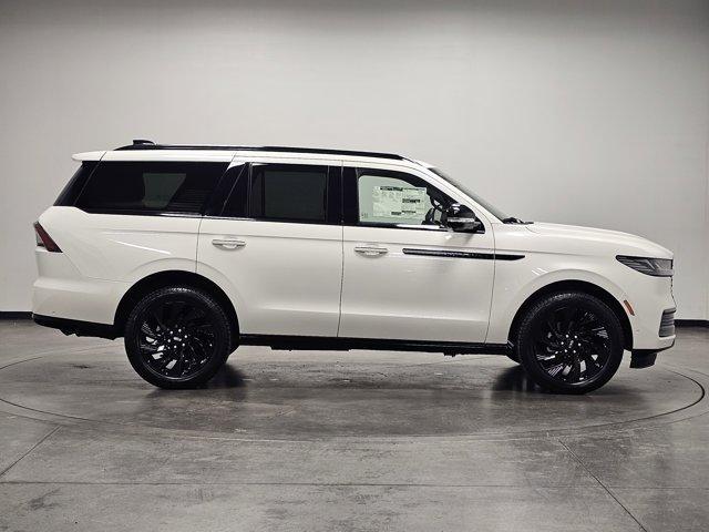 new 2025 Lincoln Navigator car, priced at $109,940