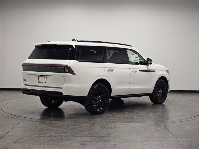 new 2025 Lincoln Navigator car, priced at $109,940