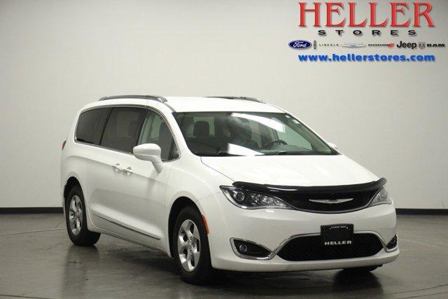 used 2017 Chrysler Pacifica car, priced at $14,962