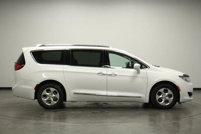 used 2017 Chrysler Pacifica car, priced at $14,962