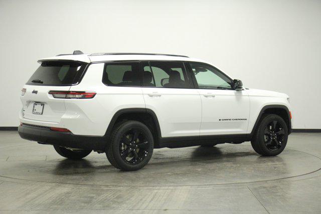 new 2024 Jeep Grand Cherokee L car, priced at $43,462