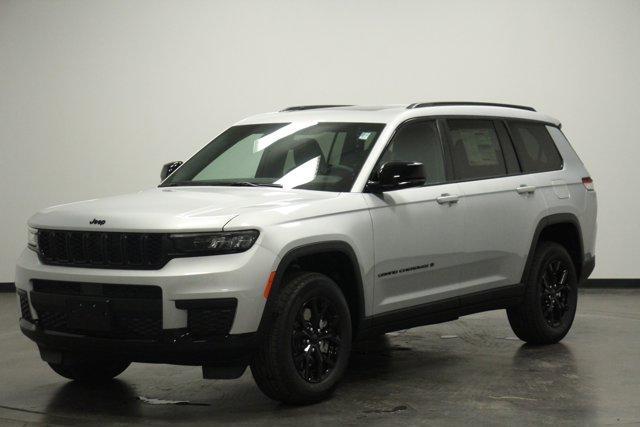 new 2025 Jeep Grand Cherokee L car, priced at $48,530