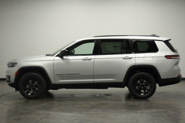 new 2025 Jeep Grand Cherokee L car, priced at $48,530