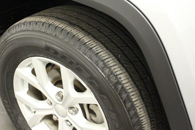 used 2023 Jeep Grand Cherokee L car, priced at $28,962