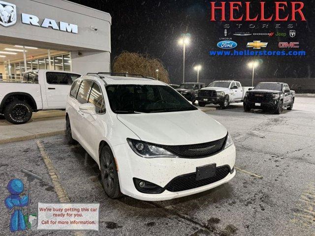 used 2019 Chrysler Pacifica car, priced at $15,462
