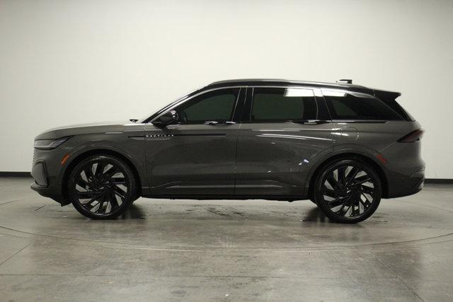 used 2024 Lincoln Nautilus car, priced at $58,962