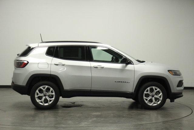 new 2025 Jeep Compass car, priced at $33,035