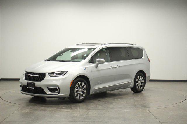 used 2022 Chrysler Pacifica car, priced at $39,962