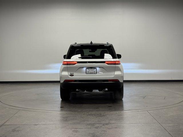 new 2025 Jeep Grand Cherokee car, priced at $53,140