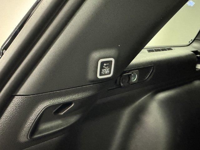 new 2025 Jeep Grand Cherokee car, priced at $53,140