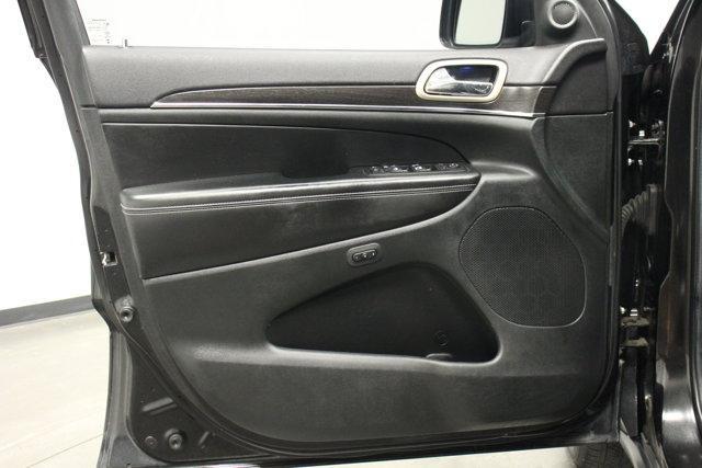 used 2014 Jeep Grand Cherokee car, priced at $11,462