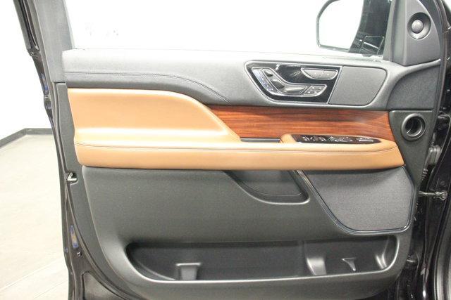 used 2024 Lincoln Navigator car, priced at $73,462