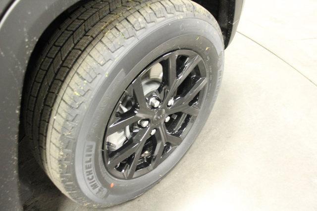 new 2025 Jeep Grand Cherokee L car, priced at $49,725