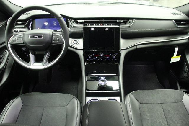new 2025 Jeep Grand Cherokee L car, priced at $49,725