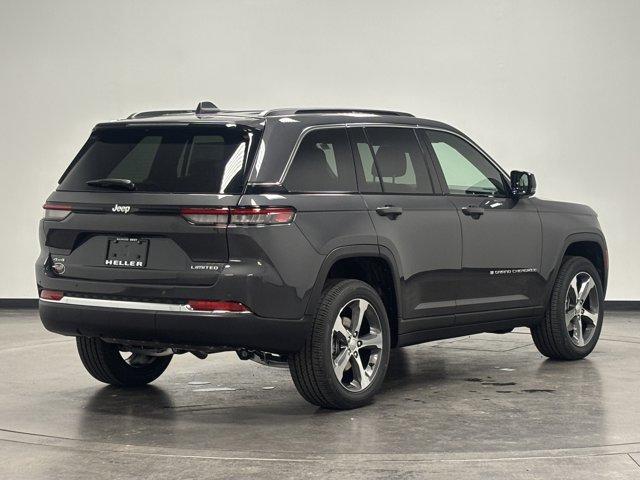 new 2025 Jeep Grand Cherokee car, priced at $50,220
