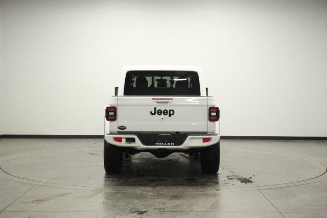 used 2021 Jeep Gladiator car, priced at $33,462