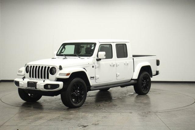 used 2021 Jeep Gladiator car, priced at $33,462