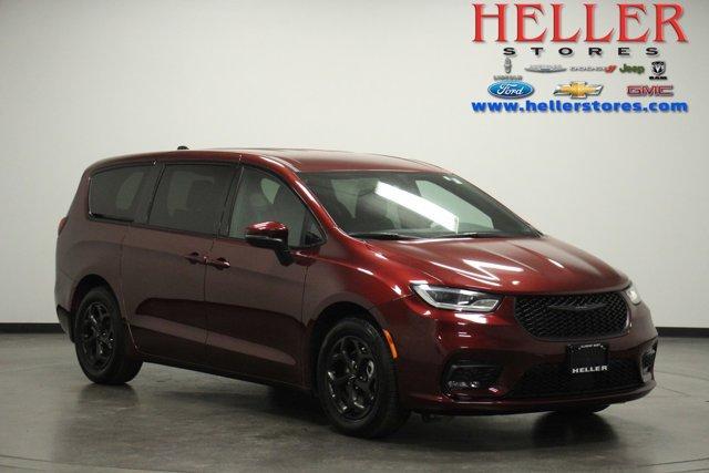 used 2023 Chrysler Pacifica Hybrid car, priced at $31,962