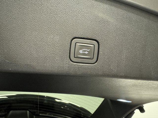 used 2025 Cadillac XT6 car, priced at $45,962