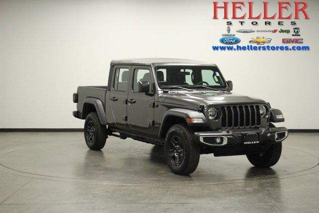 used 2023 Jeep Gladiator car, priced at $32,962