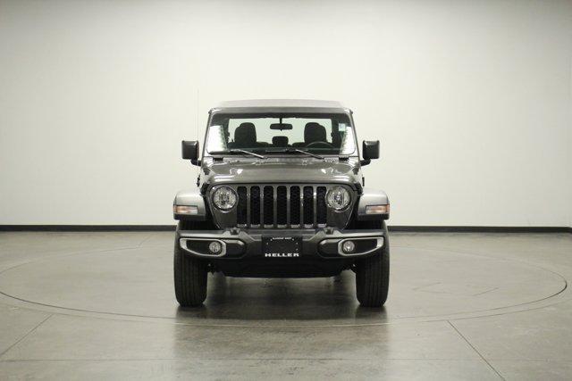 used 2023 Jeep Gladiator car, priced at $32,962