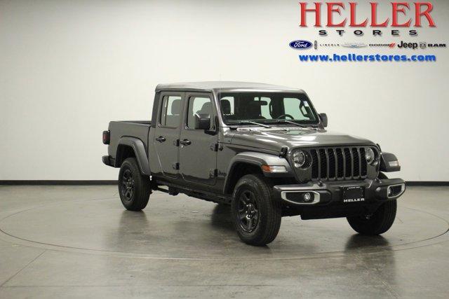 used 2023 Jeep Gladiator car, priced at $34,962