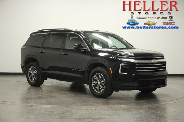 used 2024 Chevrolet Traverse car, priced at $40,462