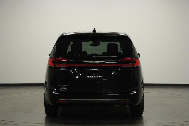 new 2025 Chrysler Pacifica car, priced at $45,315