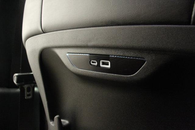 new 2025 Chrysler Pacifica car, priced at $45,315