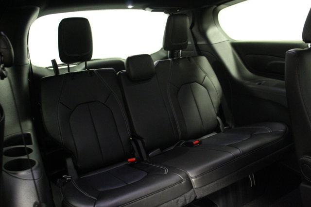 new 2025 Chrysler Pacifica car, priced at $45,315