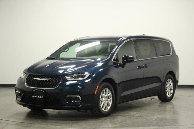 new 2025 Chrysler Pacifica car, priced at $48,115