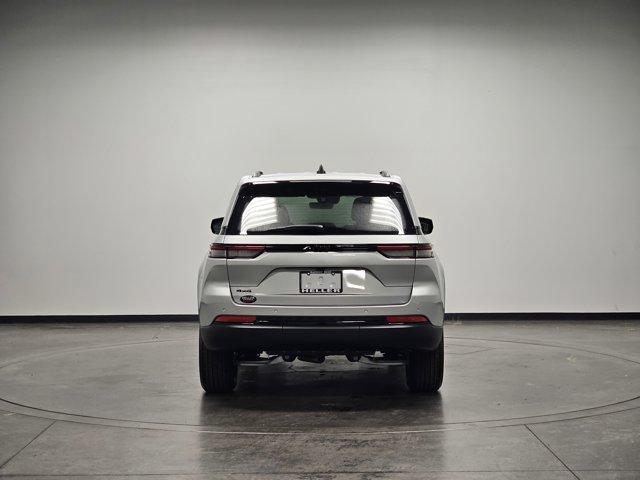 new 2025 Jeep Grand Cherokee car, priced at $46,730