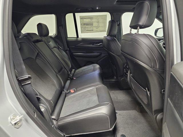 new 2025 Jeep Grand Cherokee car, priced at $46,730