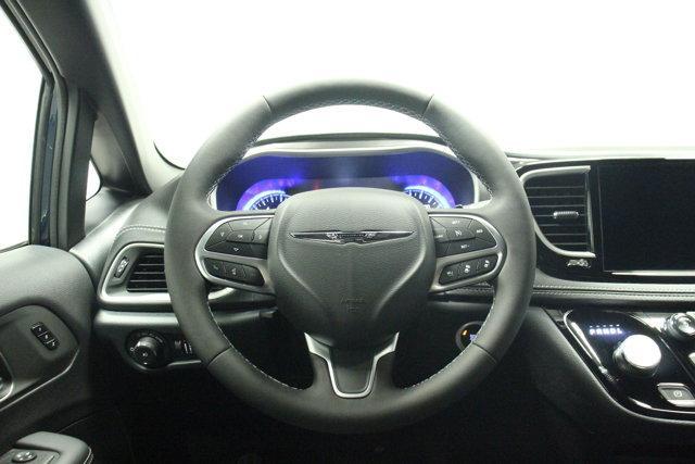new 2025 Chrysler Pacifica car, priced at $44,940