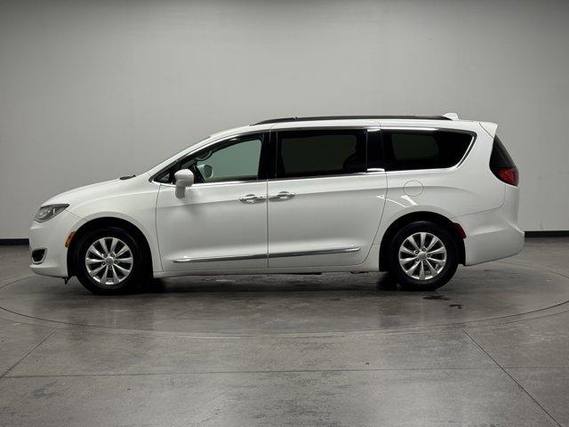 used 2017 Chrysler Pacifica car, priced at $8,462