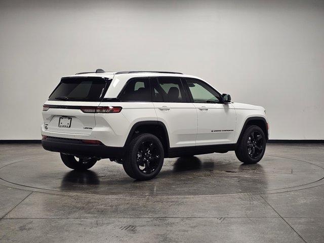 new 2025 Jeep Grand Cherokee car, priced at $52,140