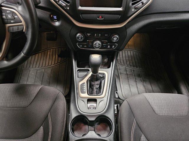 used 2015 Jeep Cherokee car, priced at $11,962