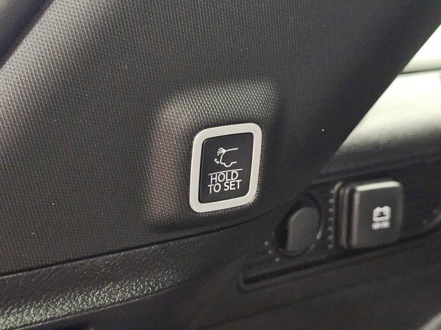 new 2025 Jeep Grand Cherokee car, priced at $50,120