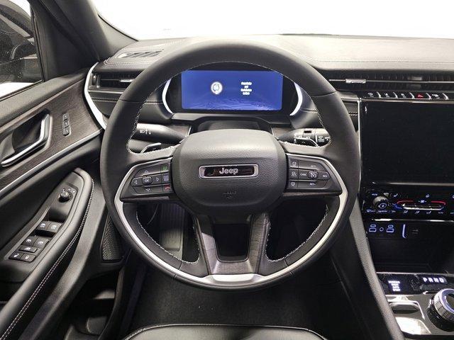 new 2025 Jeep Grand Cherokee car, priced at $50,120