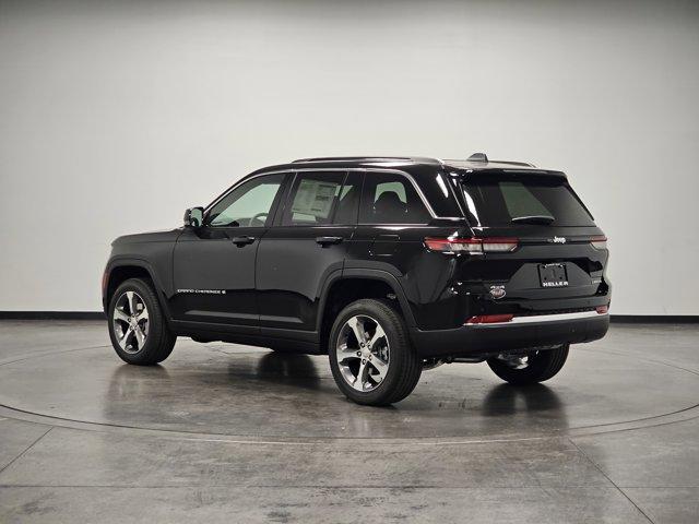 new 2025 Jeep Grand Cherokee car, priced at $50,120