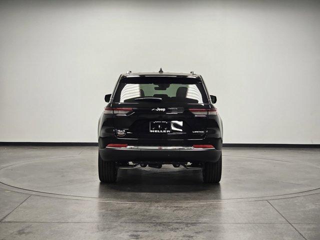 new 2025 Jeep Grand Cherokee car, priced at $50,120