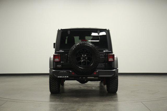 new 2025 Jeep Wrangler car, priced at $55,075
