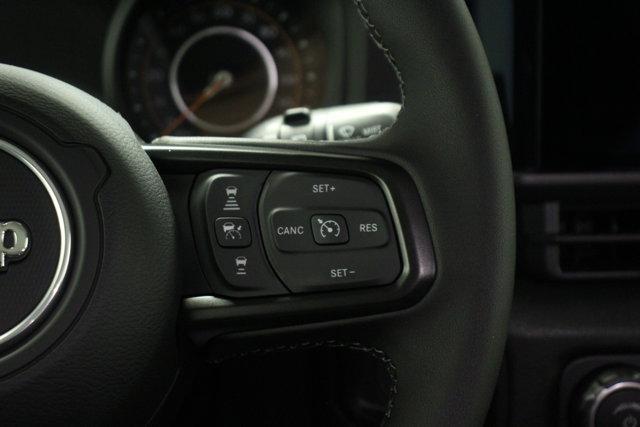 new 2025 Jeep Wrangler car, priced at $55,075