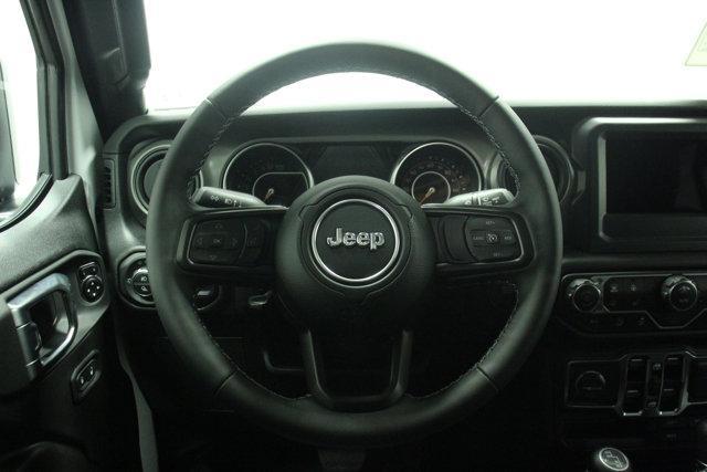 new 2023 Jeep Gladiator car, priced at $55,590